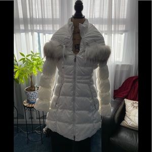 Laundry by Shelli Segal- Faux Fur-Trim Puffer Coat